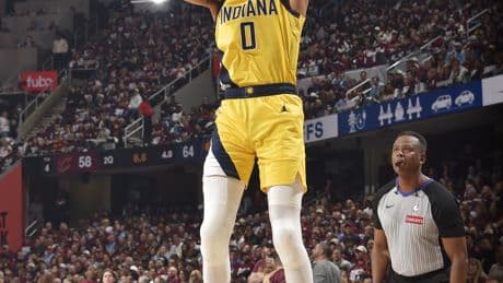 Tyrese Haliburton, Pacers stun Cavaliers with late run to steal Game 1 win