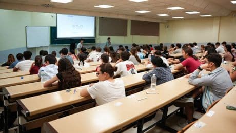Este es el examen de Lengua y Literatura que ha caído este martes en la PAU 2025 de Castilla y León