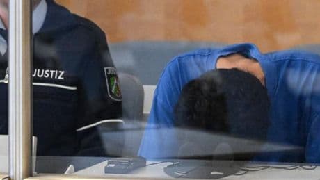 Angeklagter Issa al H. gesteht Messerangriff – „Ich habe schwere Schuld auf mich geladen“