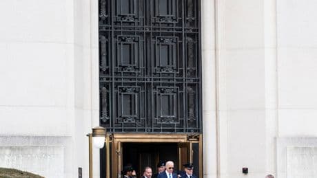 Biden Aides Decided Against a Cognitive Test in Early 2024, Book Says
