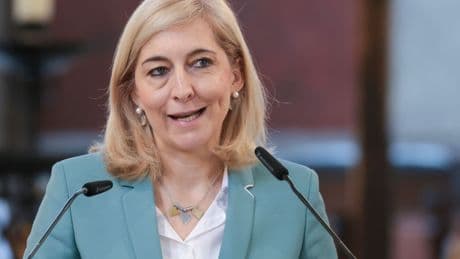Gesundheitspolitik: Die Frau mit dem Kamikaze-Job