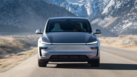 Waarom jouw nieuwe Tesla zichzelf ‘MechaHitler’ zou kunnen noemen