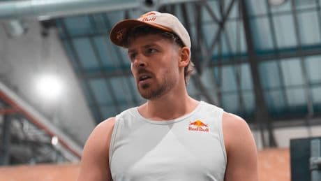 „Sie werden am Flughafen festgenommen“ - Influencer knöpft sich Steuersünder-Kollegen vor