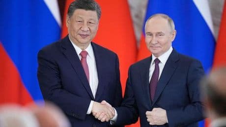 Xi Jinping expresa su apoyo sin ambages a Putin horas antes del desfile de la Victoria en Moscú