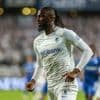 Tolu op weg naar de uitgang: Wolverhampton wil topschutter van Racing Genk