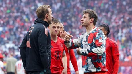 War im TV nicht zu sehen … - Vielsagender Moment zwischen Müller & Kane
