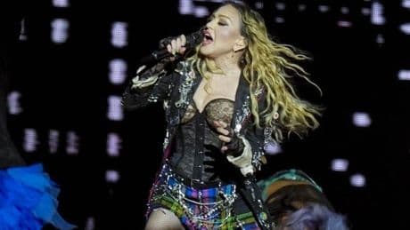 Madonna zeigt sich mit neuem Freund – Pop-Ikone bleibt sich treu