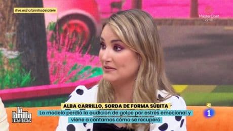Alba Carrillo reaparece en 'La familia de la tele' tras su angustioso problema de salud: ''Han sido de las peores semanas de mi vida''