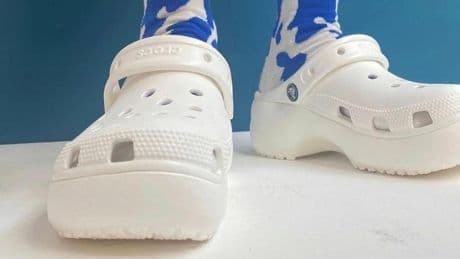 Crocs sorprende con las rebajas de sus modelos más vendidos, para que el verano sea cómodo y ligero para toda la familia