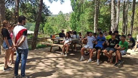 Campamentos de verano: niños ocupados, padres arruinados