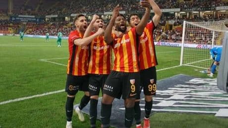 İç sahada yenilmezlik serisi, Kayseri'yi ligde tuttu!