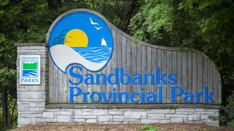 3-year-old child drowns while playing with family at popular Ontario beach