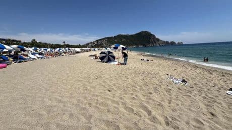 Alman turist sahilde hayatını kaybetti