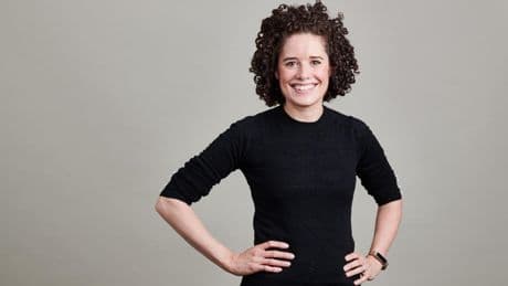 Sarah Berry, profesora del King's College de Londres: "Si tienes el colesterol alto en España, tienes que comer grasa"