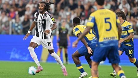 David e Vlahovic fanno volare la Juve: i bianconeri superano al debutto il Parma