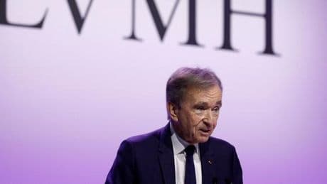 Droits de douane : de LVMH à L’Oréal, le secteur du luxe français s’inquiète pour ses marges
