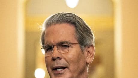 Bessent Says He Expects Trade Deals by This Week’s Deadline