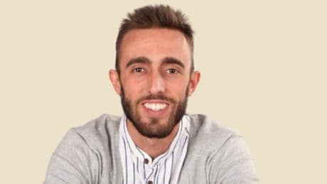 Adrián Quevedo, psicólogo: “Lo que comes dice menos de ti y más de tu contexto, lo barato suele ser lo más calórico y procesado”