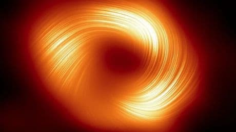 Científicos revelan la fecha exacta en la que un agujero negro en el centro de la Vía Láctea entrará en erupción