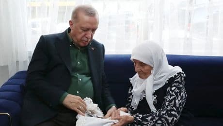 Vatan bana şehitlerimin emaneti