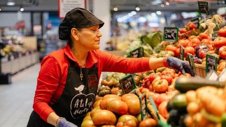 Alcampo cerrará hasta 25 supermercados y despedirá a 710 empleados