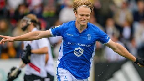 Hockeyers Amsterdam grijpen landstitel na imponerende comeback tegen titelverdediger Kampong