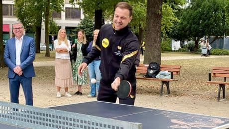 Düsseldorf: Timo Boll hat nun eine eigene Tischtennisplatte im Hofgarten
