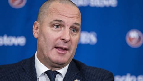 Mathieu Darche doesn’t expect to trade Islanders’ No. 1 overall pick