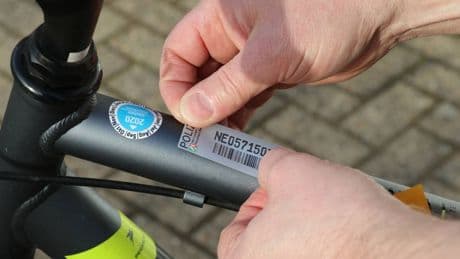 Fahrraddiebe fürchten sich davor: Jedes E-Bike sollte diesen Code haben