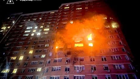 Russia ramps up attacks on Ukraine in biggest air offensive since war began