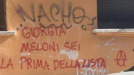 "Sei la prima della lista". Gli anarchici contro la Meloni