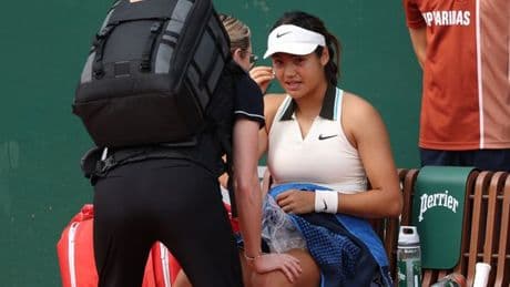 Emma Raducanu match at French Open paused as British star needs medical treatment