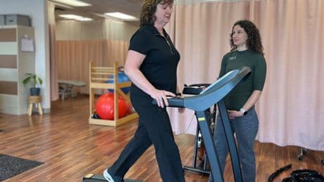 Exercise boosts survival rates in colon cancer patients, study shows