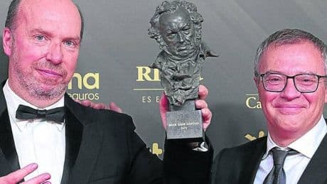 Daniel Monzón y Jorge Guerricaechevarría resucitan en Orduña el Patronato de la Mujer franquista