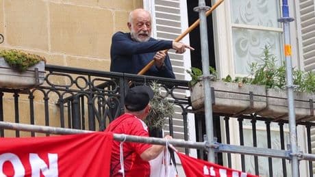 Man Utd and Spurs fans branded 'animals' as furious Spanish locals  confront supporters