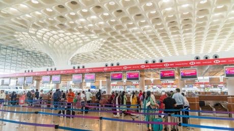 Billionaire Gautam Adani’s Mumbai Airport Raises $750 Million From Apollo-Led Investors