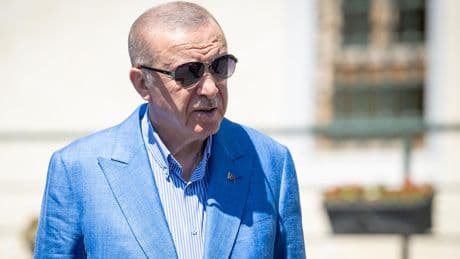 Erdoğan: Liderleri İstanbul'da bir araya getirme gayreti içerisinde olacağız