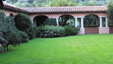 Villa Certosa verso la vendita: un multimilardario arabo punta ad aggiudicarsela per mezzo milione