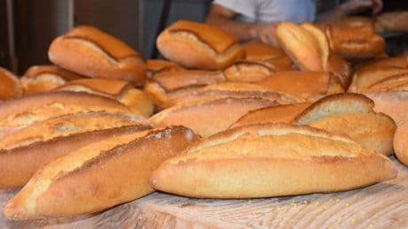 İstanbul’da ekmeğe zam: 200 gram ekmek 15 TL oldu