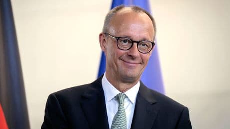 Fake News über Bundeskanzler - Russen erfinden Eisbär-Jagd-Lüge über Merz