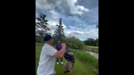 Heftiges Video - Pöbel-Golfer übel verprügelt