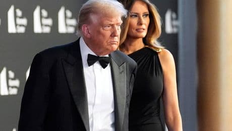 Trump’s former communication director says president has only apologized once in 20 years
