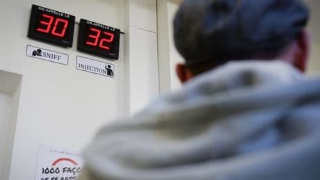 Salles de shoot : l’Etat attaqué en justice pour son « inaction » concernant l’avenir du dispositif