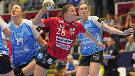 Liefst acht (!) Nederlandse handbalsters maken kans op Champions League-eindzege: ’Leef hier mijn handbaldroom’