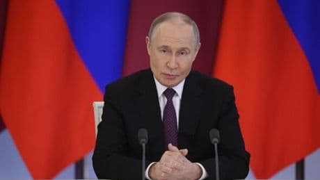 Russian expert sends WW3 nuke warning to UK – 'Britain won't exist any more'