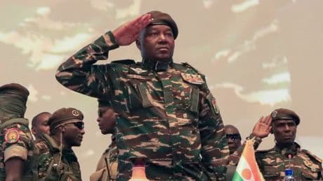 Niger nationaliseert zijn enige industriële goudmijn