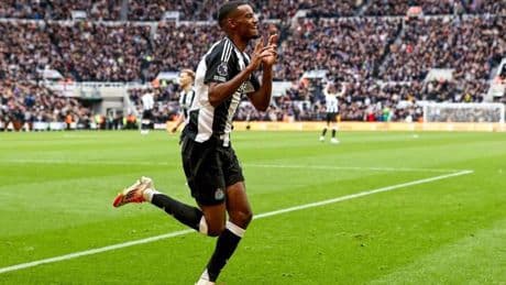 Newcastle'dan Liverpool'un çılgın Isak teklifine ret!