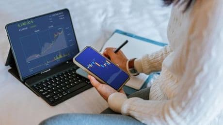 Aktien & Co.: Frauen trauen sich weniger zu als Männer