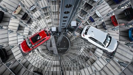 US keeping lofty EU car tariffs until levies on American goods lowered — as large economies lock in trade deal