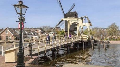 Gorgeous European city as pretty as Amsterdam but without the crowds